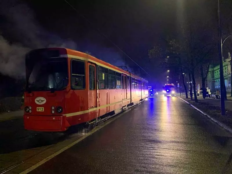 Pożar tramwaju nr 9 w Nowym Bytomiu!
