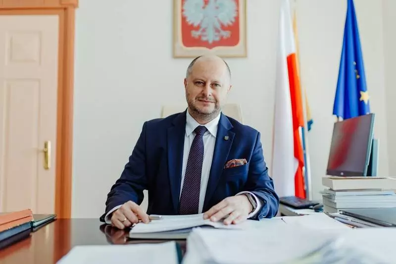 Wybory na prezydenta Rudy Śląskiej 2024: Wywiad z Michałem Pierończykiem